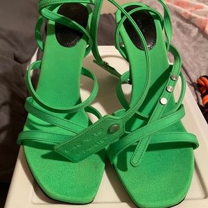 Off white satin zip tie heel